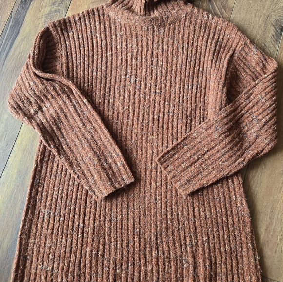 Reflections by Spiegel Orange Wool Blend Ribbed Turtle Neck Size Medium - Picture 1 of 4